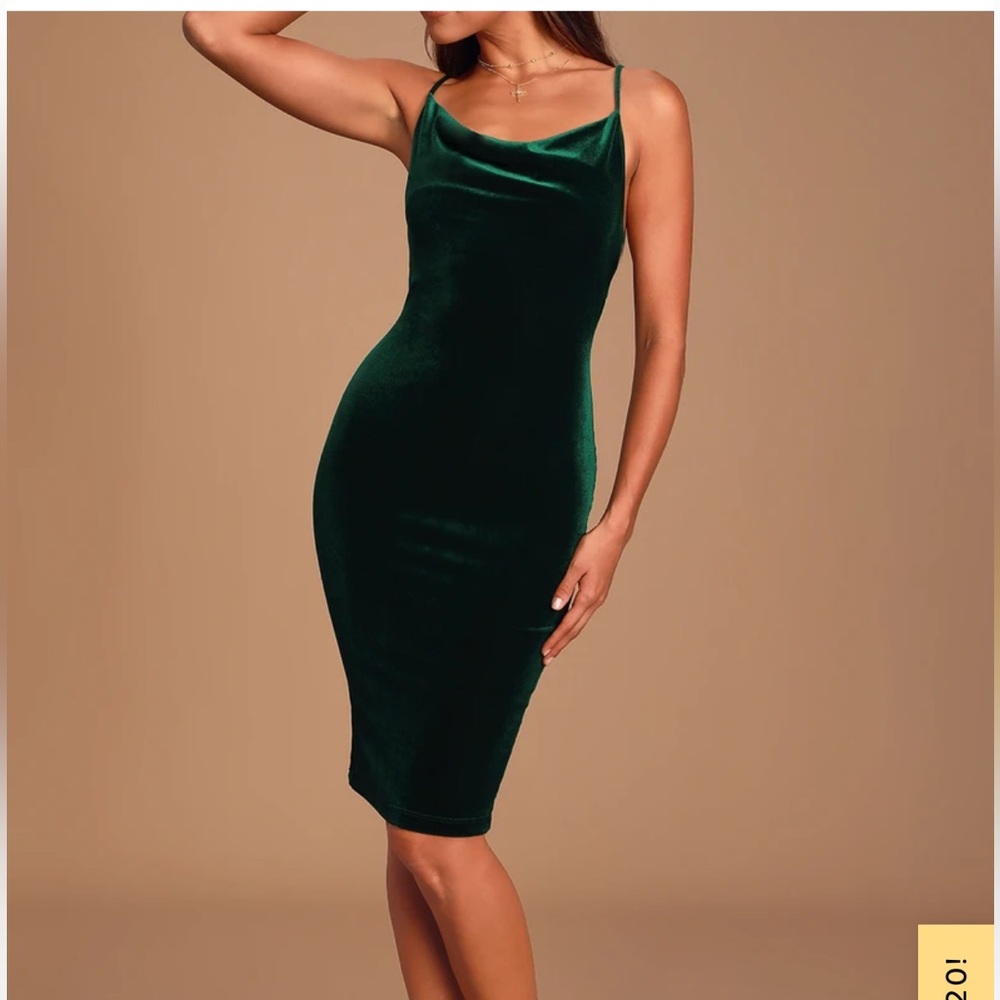 Lulus Jazzy Belle Dark Green Velvet Midi Dress